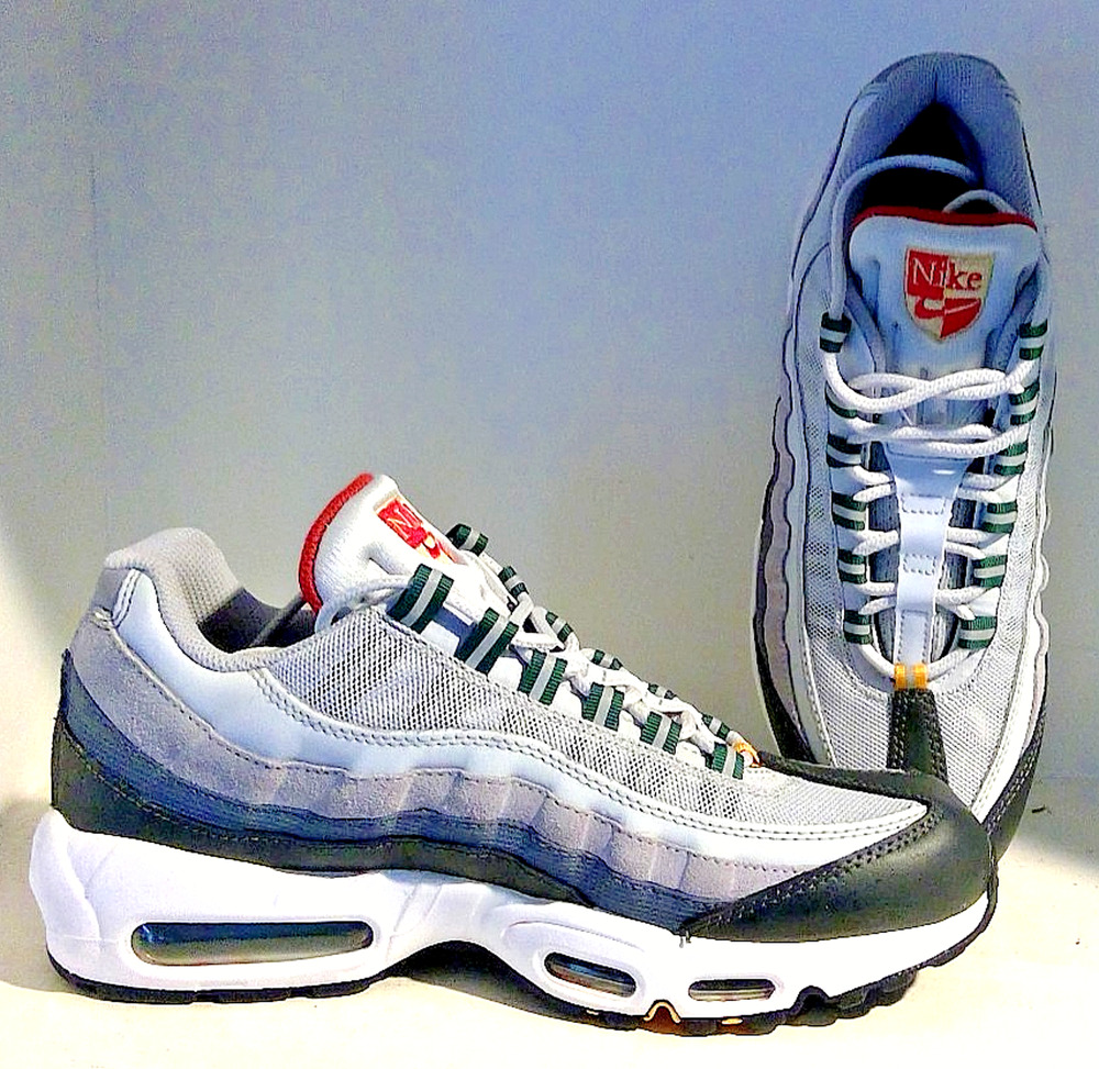 Nike Air Max 95 Prep School Size 9 New